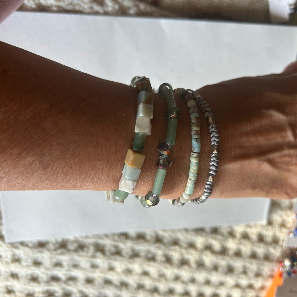 Handmade bracelet sets - Picture 2 of 4
